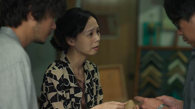 孫淑媚為找兒子哭斷腸。（公視提供）