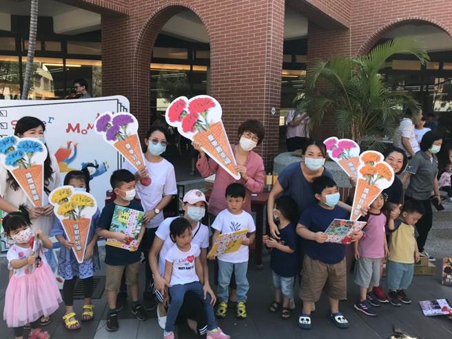 教育部公布「2020台灣閱讀風貌及全民閱讀力年度報告」，台東縣獲閱讀力及到館次數雙冠王。（台東縣政府提供） ）