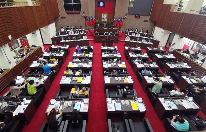 台南市议会第8次临时会19日闭幕。（刘秀芬摄）