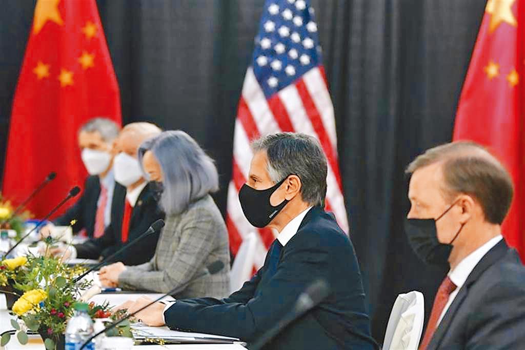 美中高层昨天展开总统拜登任内首次会晤。（图／美联社）(photo:ChinaTimes)