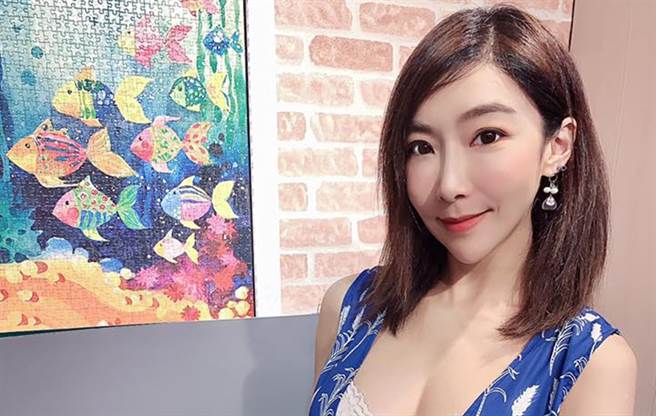 李宓因鲑鱼事件被挖出家世、过往黑歷史。（图／FB@李宓）