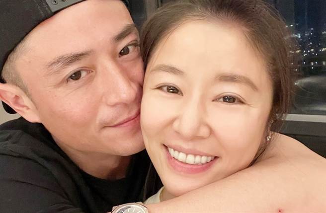 林心如、霍建华结婚5年。（图／翻摄自Ruby林心如脸书）