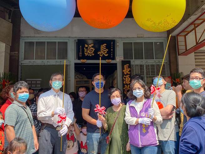 进驻长源医院是小本爱玉豆花行。（彰化县文化局提供／吴敏菁彰化传真）