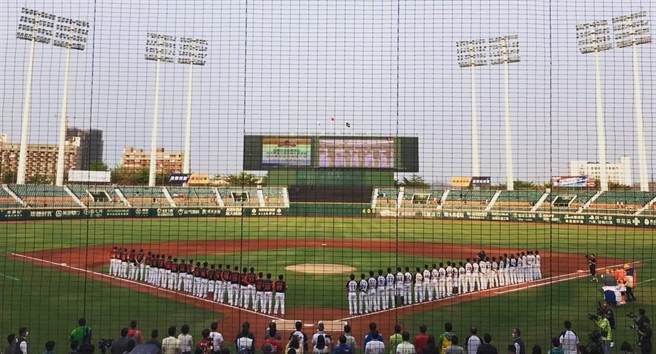 中职在澄清湖球场开打。（中职提供）