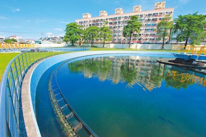 台湾水价太便宜，不利水资源的珍惜利用。图为中央与地方联手，打造福田水资源回收中心，成为台湾第2座再生水厂。（水利局提供）