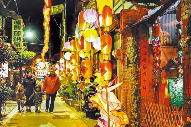 雲林北港燈會「巷弄燈區」。（雲林縣政府文化觀光處提供／周麗蘭雲林傳真）