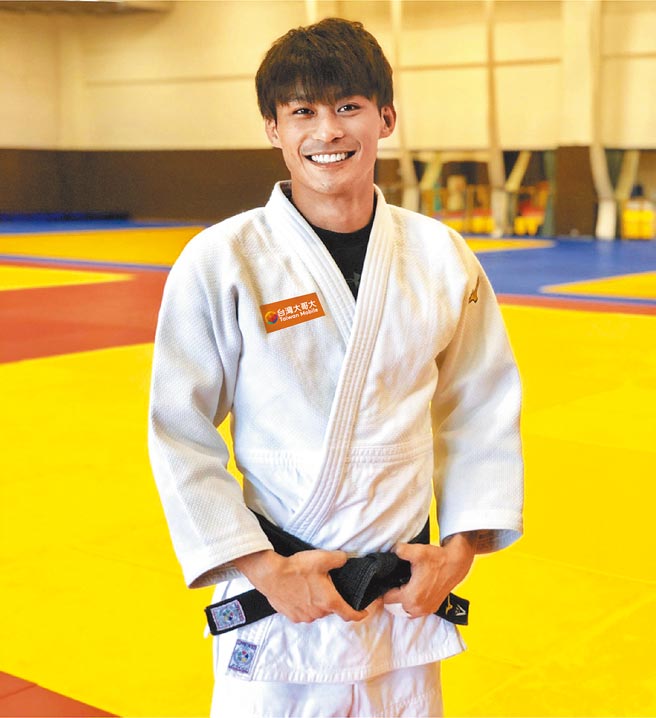 台灣大贊助柔道一哥楊勇緯，鼓勵年輕選手勇敢追夢，為台灣爭光。（台灣大提供）