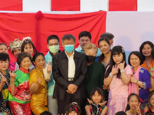 莱猪争议 柯文哲：蓝绿吵架引开人民注意背后干勾当。（叶德正摄）