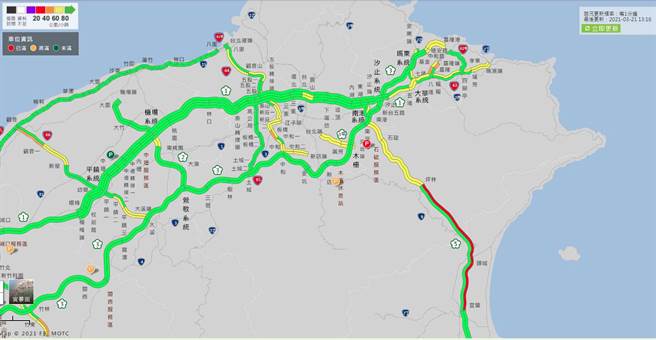 高公局指出，今天提前扫墓加上出游北返，国5上午北向路段已塞车，估计车速不快塞到晚间10时。(翻摄自 高公局即时路况网站)

