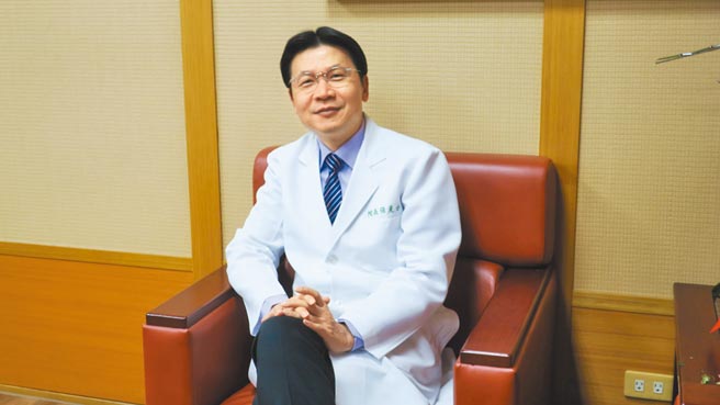 彰化员林员荣医疗体系总院长张克士。（谢琼云摄）