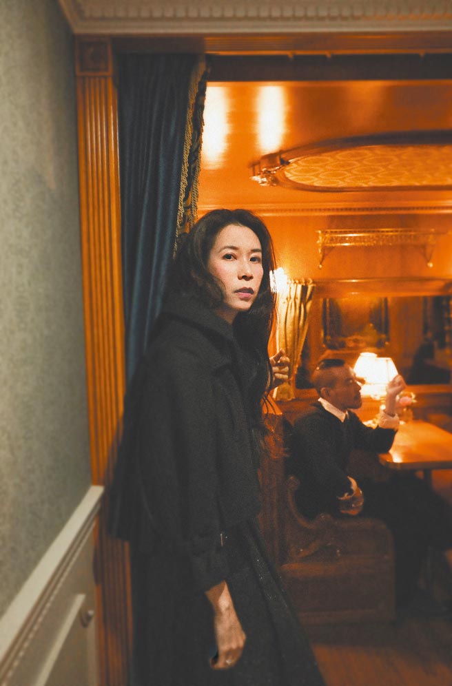 莫文蔚推出新歌，更宣布将于6月在香港开唱。（莫家宝贝工作室提供）