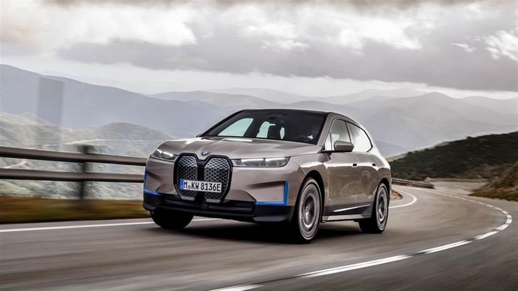 2025 年推全新世代電動車！BMW 宣示未來十年電動化戰略規劃