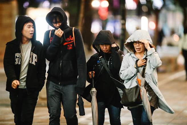 今（22日）受东北季风影响，北台湾、东半部依旧湿凉。（本报系资料照）