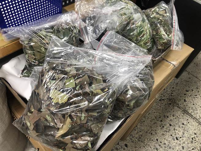 員林市公所農業課今天上午，短短半天就收購1.1萬餘片卵片。（謝瓊雲攝）