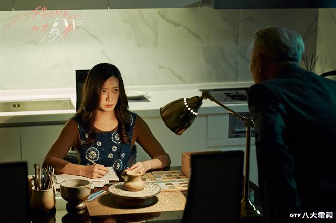 李杏饰演李国超婚外情对象。（八大提供）