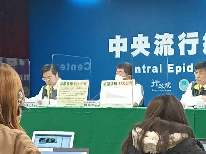 卫福部长陈时中(简立欣摄)