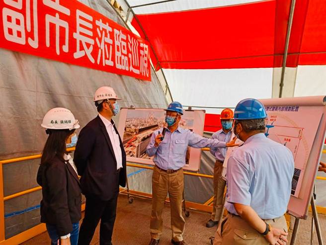 落实陈其迈市长改善空品，罗达生副市长亲访中钢关心新建煤矿封闭式建筑工程进度。