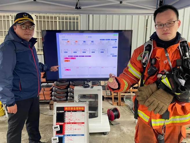 桃市消防局开发救灾人员现场管制系统。（吕筱蝉摄）