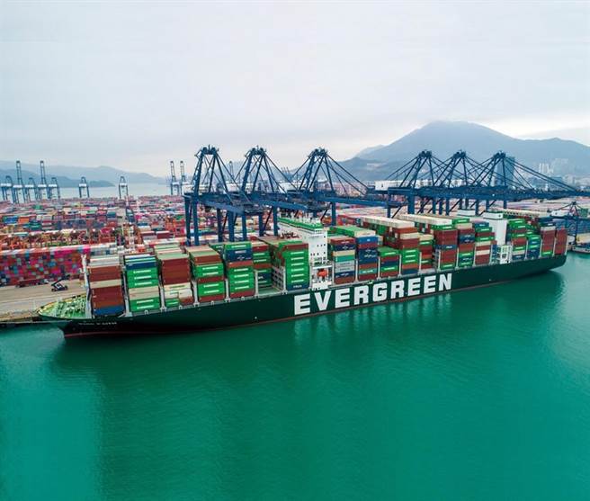 长荣22日宣布订造20艘1.5万TEU全货轮。（图／长荣提供）