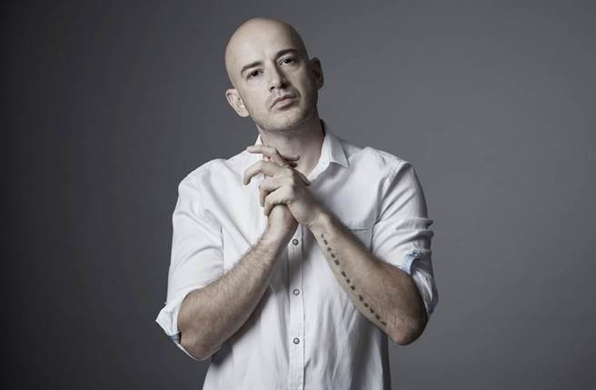 F-5E疑擦撞坠海酿一死一失踪，艺人吴凤坦言相当难过。（图／吴凤 Rifat脸书）