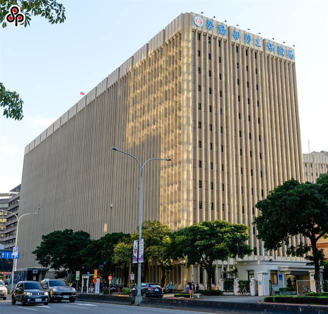 據勞保局統計，截至今年3月17日為止，包括大台中殯禮服務職業工會等3個職業工會積欠勞工保險費已逾繳費寬限期，勞保局將該工會移送行政執行、對所屬被保險人暫行拒絕給付。（報系資料照）