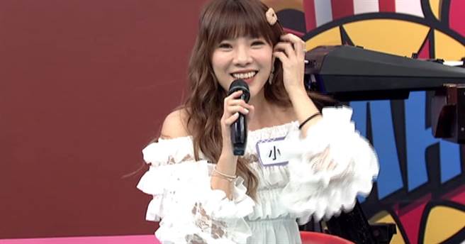 《小明星大跟班》小优怒呛嘻小瓜袭胸抢挑花。(图/中天综合台提供)