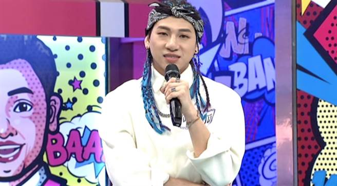 嘻小瓜是演艺圈中的「温柔汉」。(图/中天综合台提供)