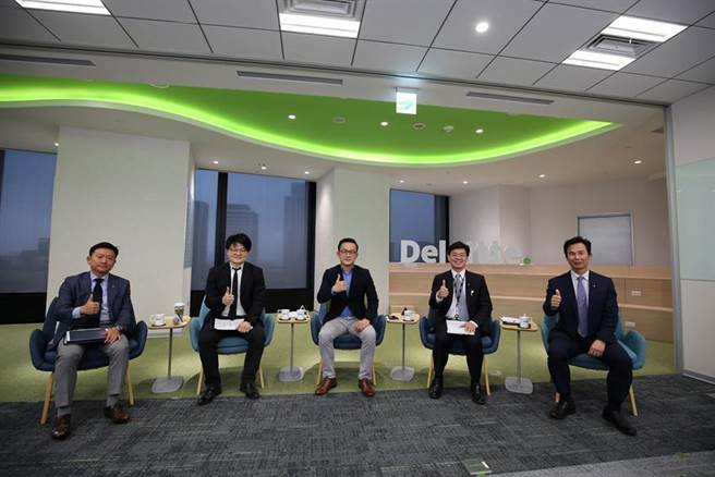 （「勤业眾信消费产业2021零售力量趋势与展望OMO虚实整合全通路」线上论坛。图／勤业眾信提供）