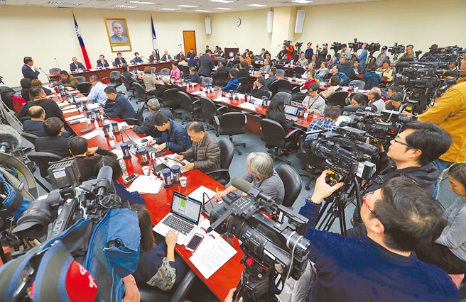 赵少康建议改革国民党中常会，由具民意基础的从政党员担任，发挥内造政党精神。图为国民党召开中常会，开放媒体採访。（本报资料照片）