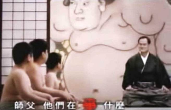 大金空调的广告往往有数百个脚本，求好心切的苏一仲，常常到最后一刻又有新点子出现。（图／翻摄自YouTube「DAIKIN TAIWAN」）