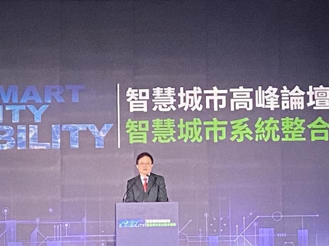 （中华电信行动通信分公司总经理简志诚24日出席2021智慧城市展 5G E-Mobility论坛。图／林淑惠）