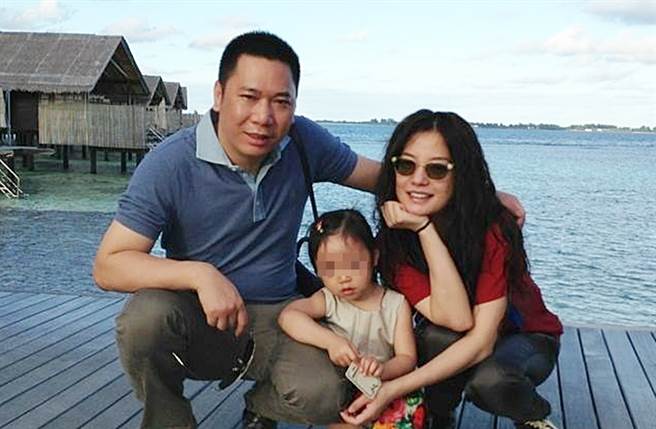 趙薇跟黃有龍結婚10多年。（圖／翻攝自築夢者之龍行天下微博）