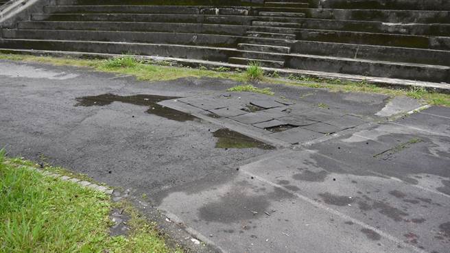 基隆市9间学校有PU跑道破损问题，每间整修的预算落在600至900万。（立委蔡适应提供／陈彩玲基隆传真）