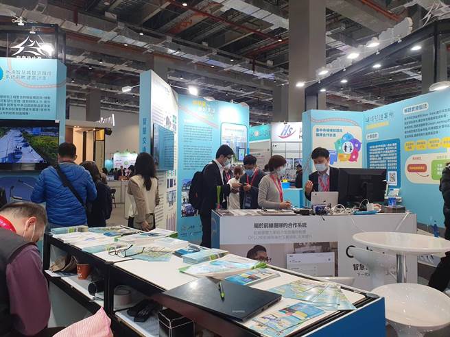 「2021 智慧城市展」登場，台中市政府以「智慧台中 新好生活」為主軸展出。（台中市政府資訊中心提供／馮惠宜台中傳真）
