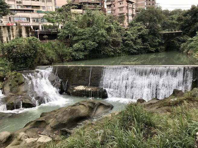 基隆为全台漏水最严重县市，漏水率达24.14％。（陈彩玲摄）