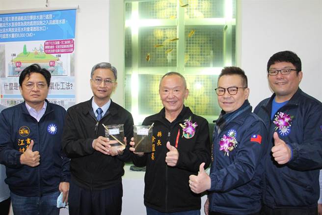苗栗县政府利用苗农旧校舍土地兴建的田寮圳水质现地处理设施工程，24日完工启用，可有改善田寮圳水质恶臭问题。（何冠娴摄）