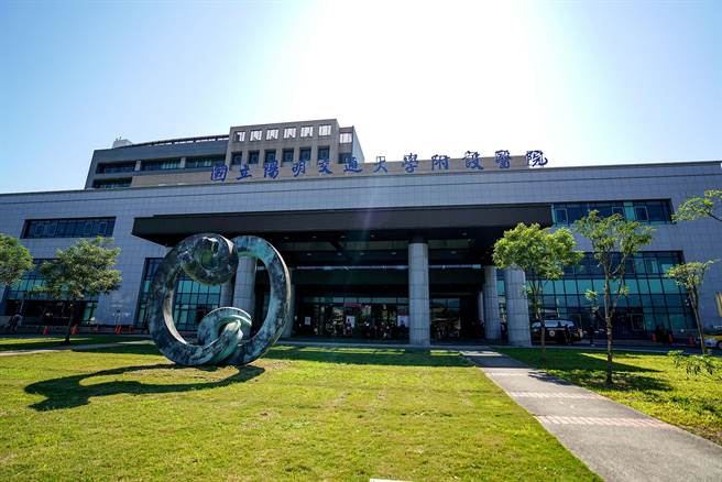 国立阳明交通大学附设医院一名护理师，因在IG中发表对病患味道的感受，引起争议。（本报资料照片）