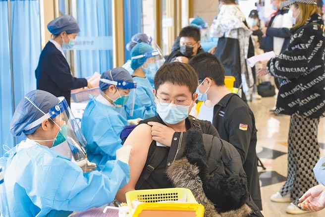 两岸疫苗互认是民间恢復往来的前提，台商认为应提早因应。（中新社）