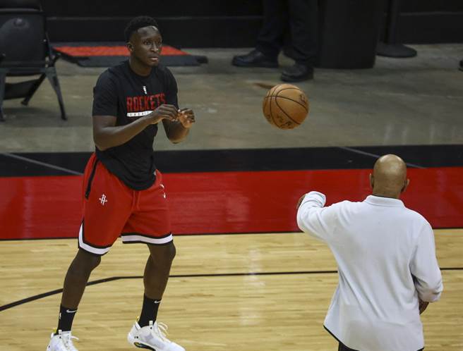 看来欧拉迪波待在火箭的日子已经不多了。(美联社)