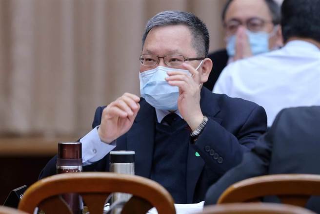 财政部长苏建荣25日出席「政府实施房地合一税及是否推动囤房税之政策评估」公听会。（黄世麒摄）
