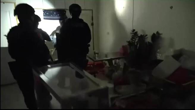 台中市警方执行「全国同步查缉赌博专案行动」，将「职业赌场」、「网路赌博」、「运动签赌」、「六合彩签赌」、「洗钱案件」、「地下匯兑」及「转帐水房」案类列为重点取缔项目。（台中市警察局提供／张妍溱台中传真）