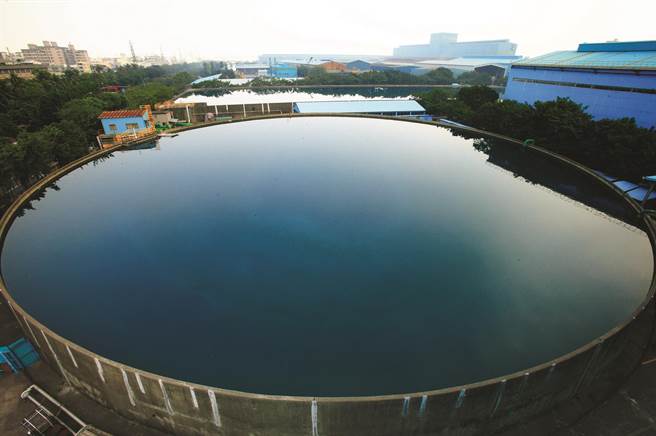 中钢多年来励行节水管理及回收水再利用工作，推动多项工程以降低原水耗用。（中钢提供／柯宗纬高雄传真）