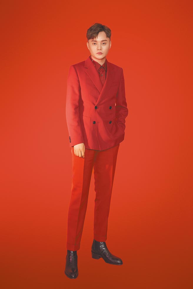 許富凱將在5月開唱，正密集練唱、運動，維持最佳狀態。（凱聲影藝提供）