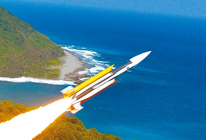 「雄风三型」改良增程超音速反舰飞弹。（摘自中科院官网）