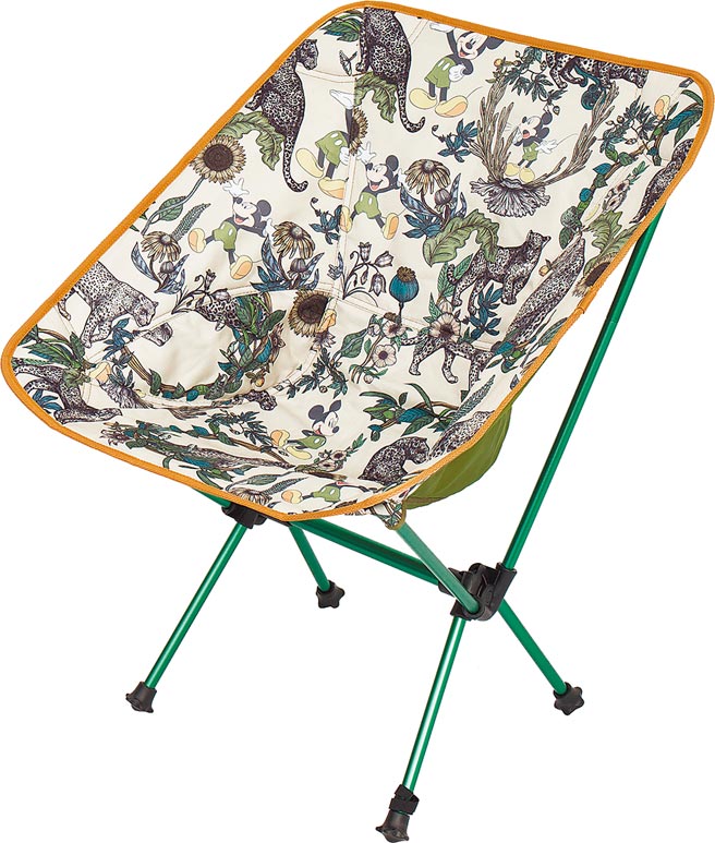 Daniel Wong狂野野餐组，忘忧丛林折迭椅，1980元。（Daniel Wong提供）