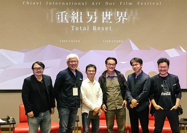 左起，马立群、蔡文祥、黄文勇、黄明川、邱国峻、邓博仁。（民眾提供）