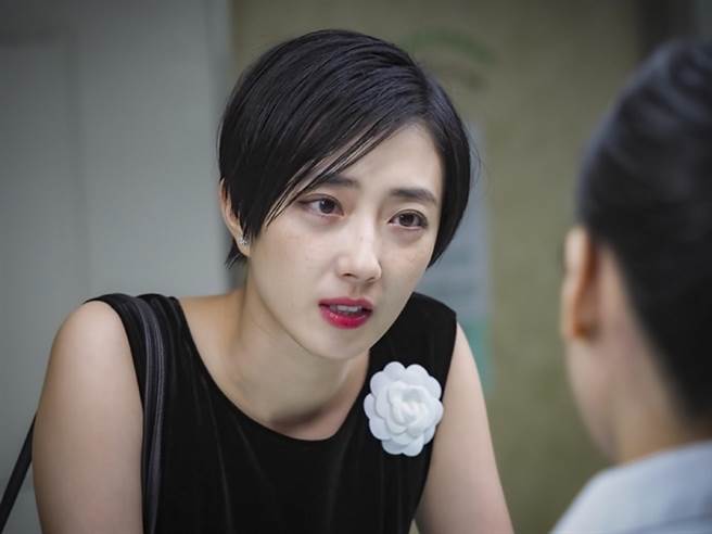 《腿》桂綸鎂瞬間想起的台詞是「把腿還給我」。（CATCHPLAY＋提供）