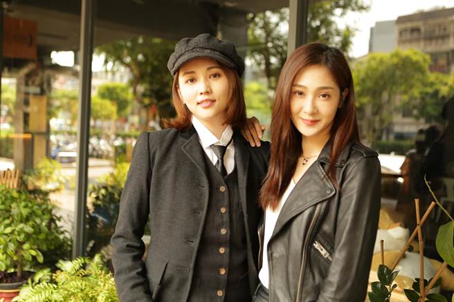 邱子芯、瑭霏变身女打仔。（凤凰艺能提供）