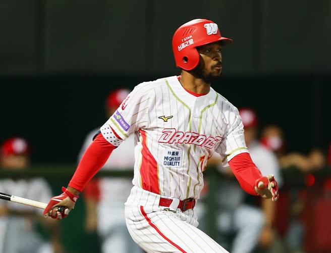 味全龙洋炮赫雷拉。（资料照，季志翔摄）