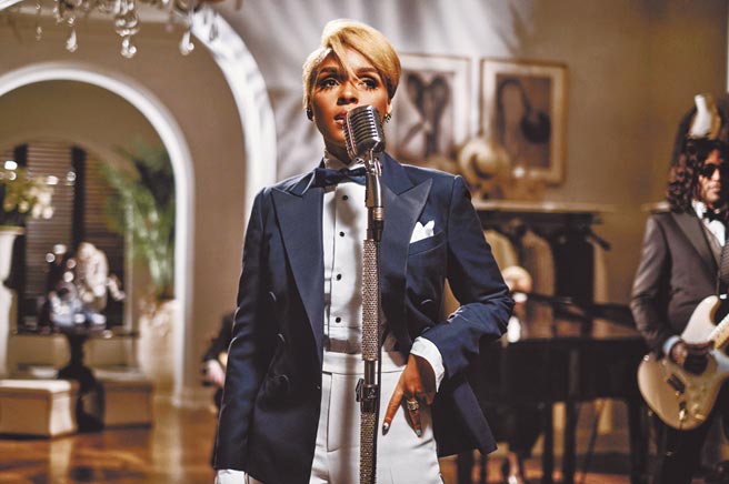 賈奈兒夢內打趣說到自己是過去、現在與未來的時光旅行者，但唯有Ralph Lauren，是她所見的永恆。（Ralph Lauren提供）